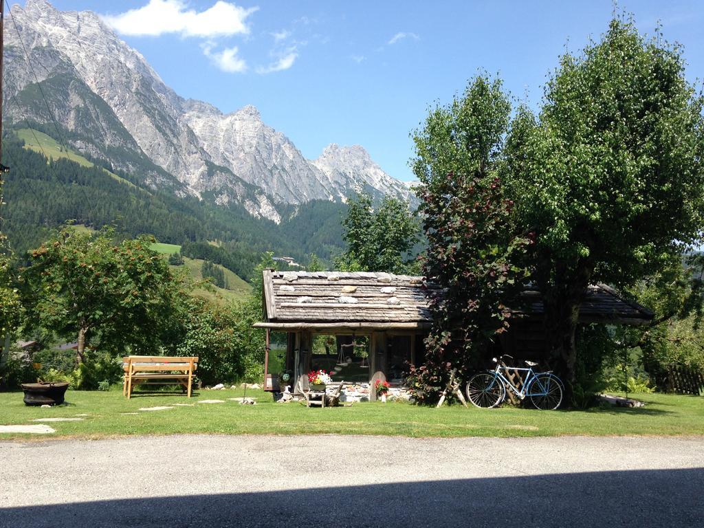Pfindlhof Bed & Breakfast Leogang Exterior photo