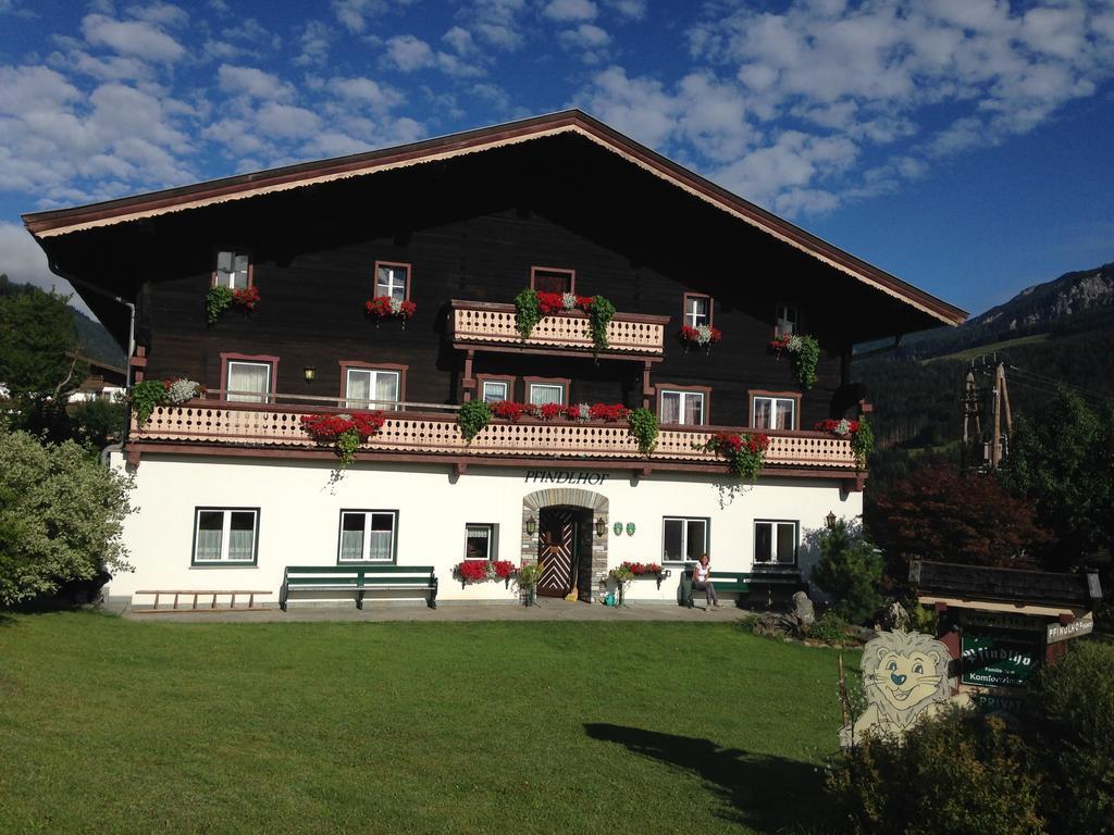 Pfindlhof Bed & Breakfast Leogang Exterior photo